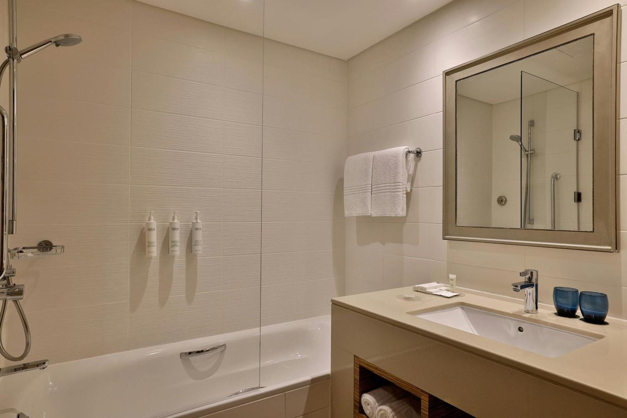 Courtyard By Marriott World Trade Center, Abu Dhabi Hotel Luaran gambar