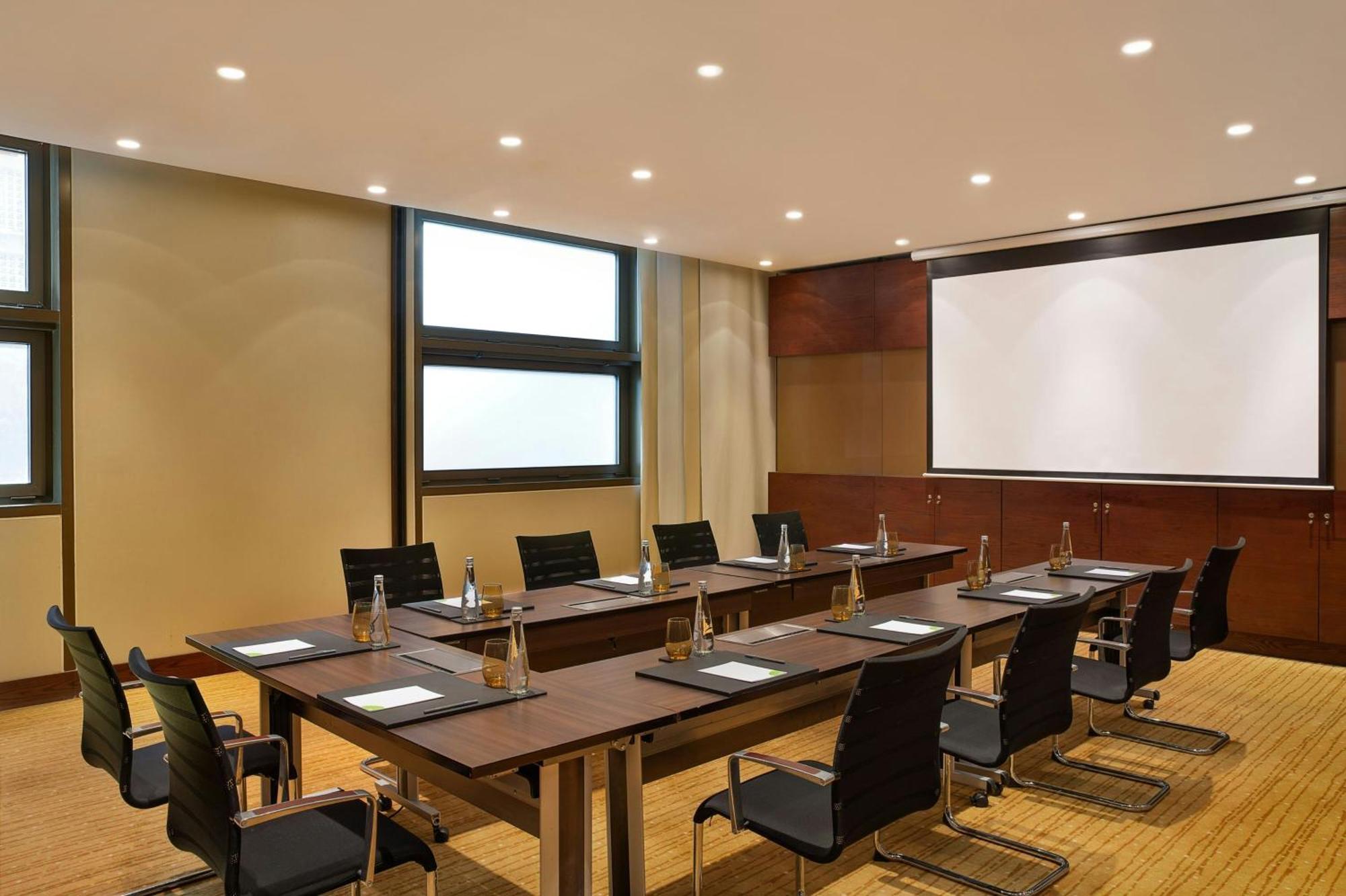 Courtyard By Marriott World Trade Center, Abu Dhabi Hotel Luaran gambar